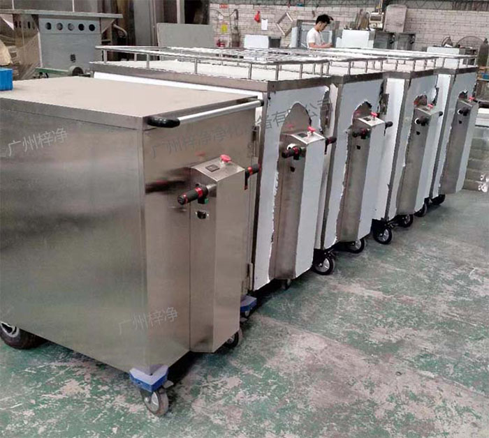 無菌物品電動(dòng)運(yùn)送車又稱為無菌物品運(yùn)送車、無菌密封下送車、無菌物品回收車。