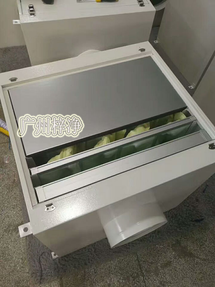 增壓新風(fēng)柜又稱為增壓過濾箱，新風(fēng)機組，鮮風(fēng)柜等