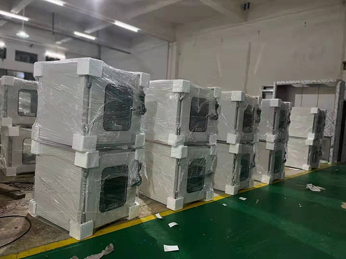 傳遞窗作為實驗室和潔凈室中的重要設備 傳遞窗作為實驗室和潔凈室中的重要設備